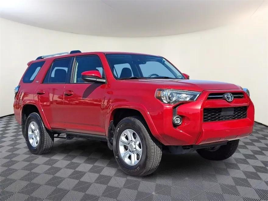 2023 Toyota 4Runner SR5 photo 1