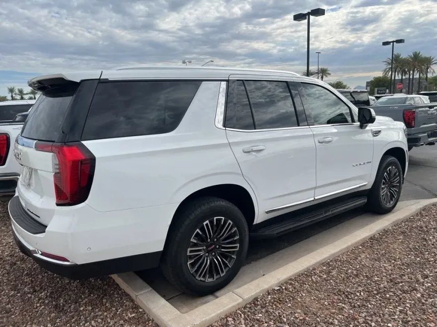 2025 Gmc Yukon photo 1