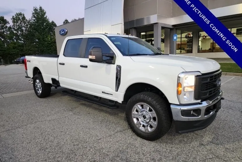 2024 Ford F-350 XL photo 1