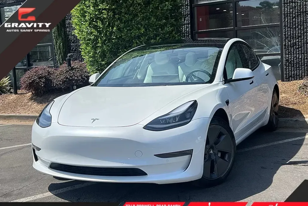 2022 Tesla Model 3 Long Range photo 1