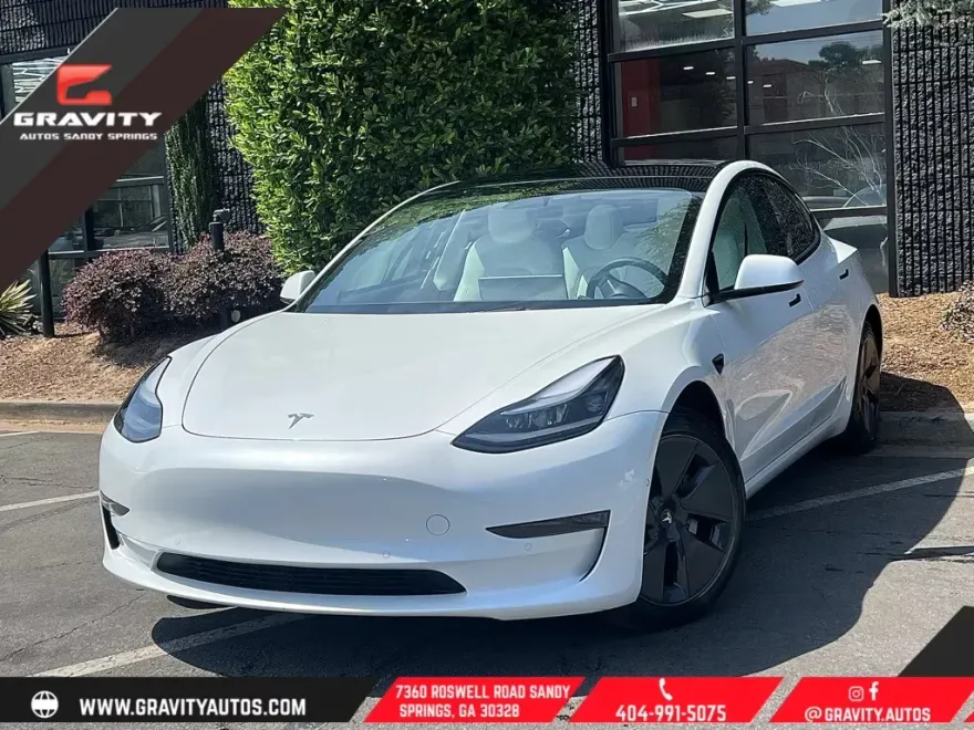 2022 Tesla Model 3 Long Range photo 1