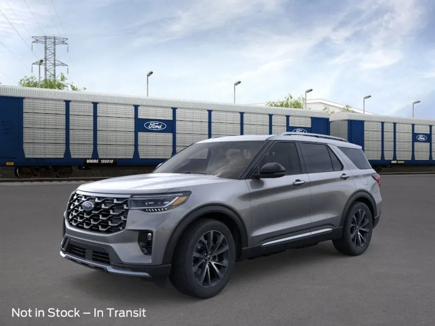 2025 Ford Explorer Platinum photo 1