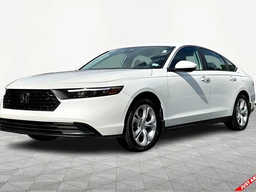 2024 Honda Accord LX photo 1