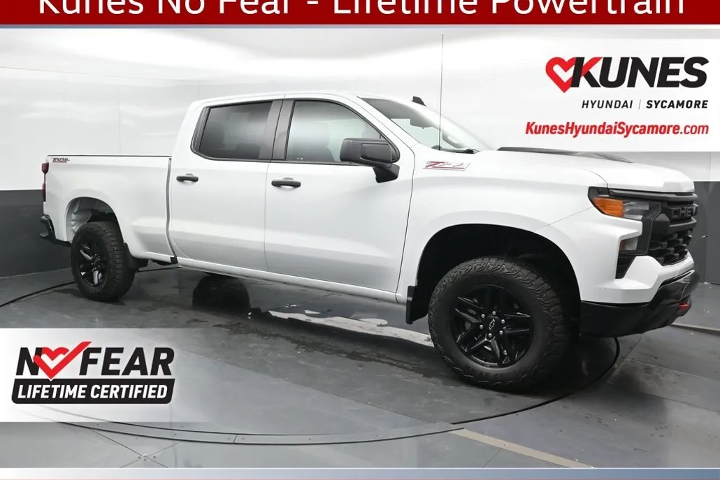 2023 Chevrolet Silverado 1500 Custom Trail Boss photo 1
