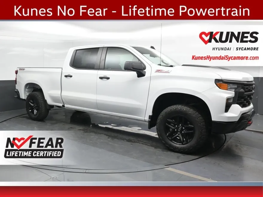 2023 Chevrolet Silverado 1500 Custom Trail Boss photo 1