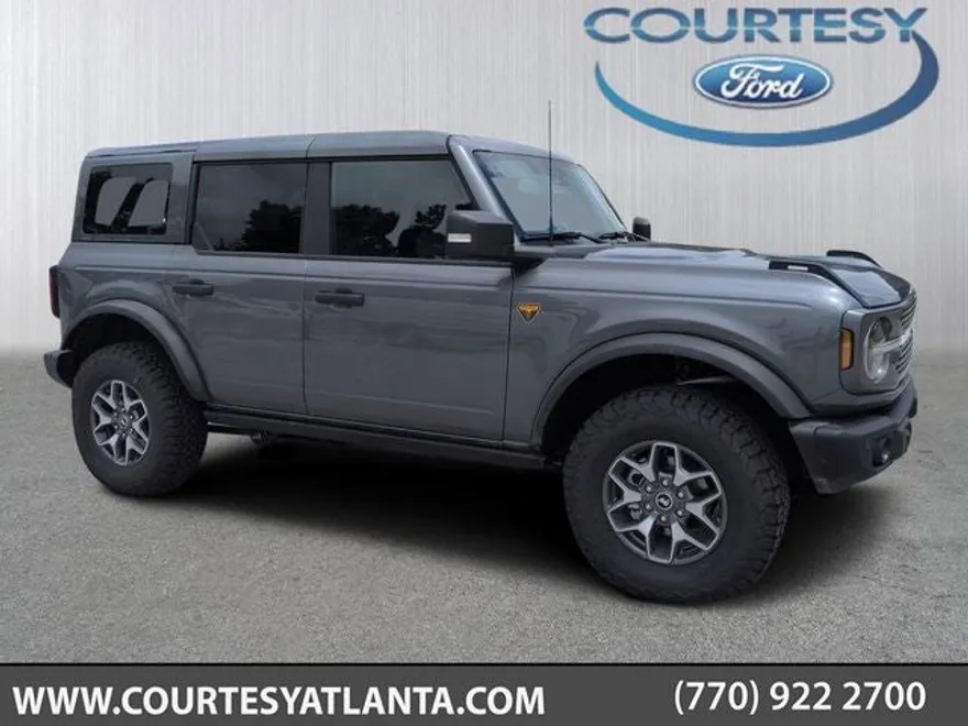 2025 Ford Bronco Badlands photo 1
