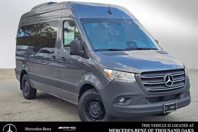 2025 Mercedes Benz Sprinter 2500 Standard Roof photo 1