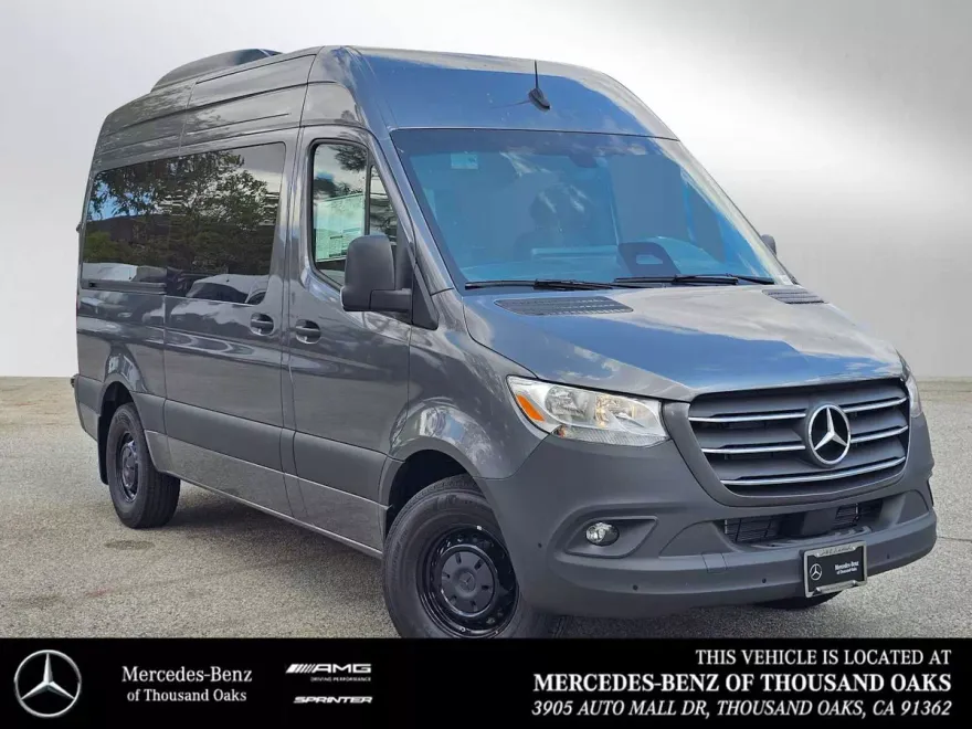2025 Mercedes Benz Sprinter 2500 Standard Roof photo 1
