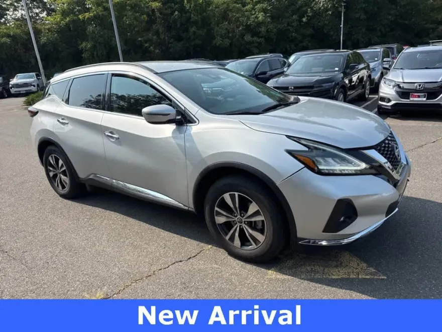 2023 Nissan Murano SV photo 1