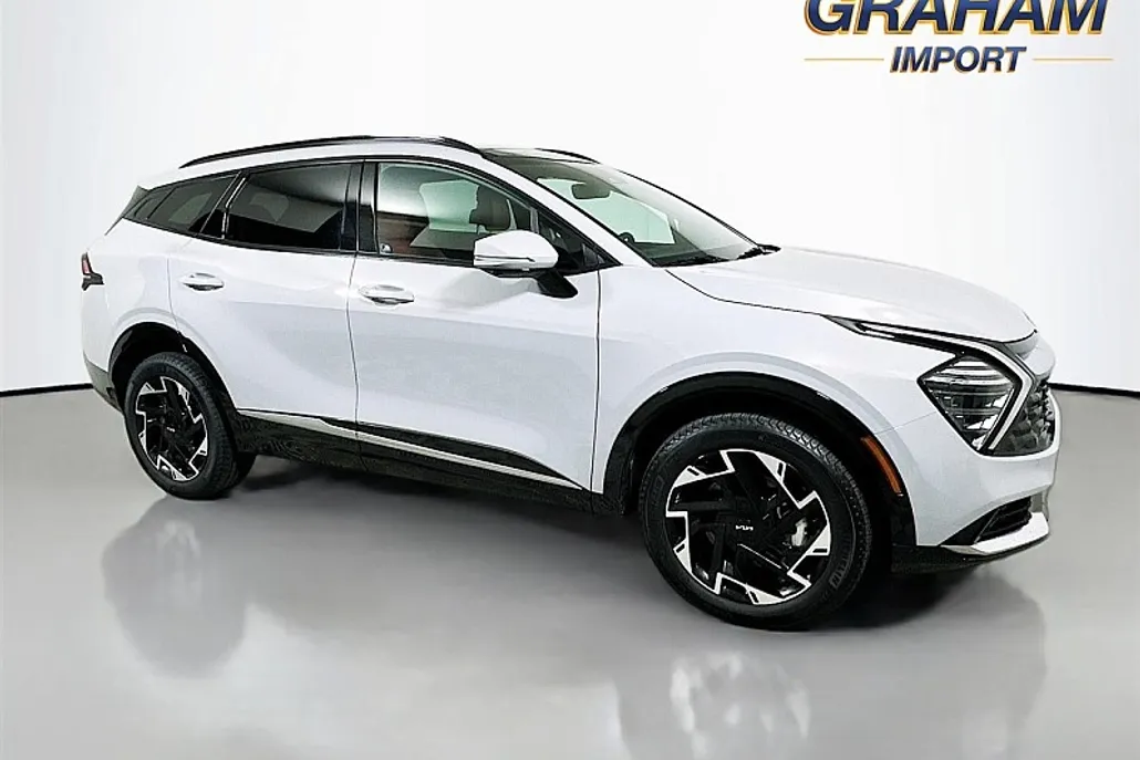 2024 Kia Sportage photo 1