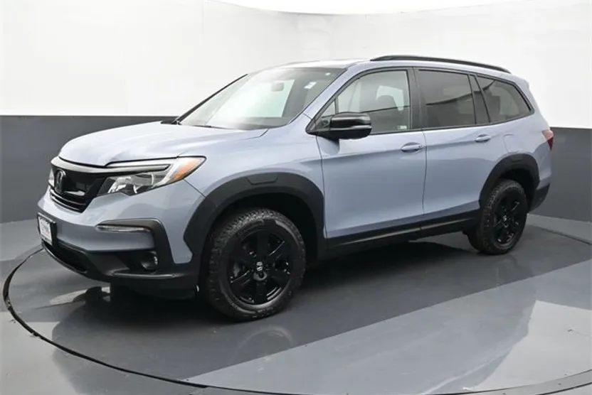 2022 Honda Pilot TrailSport photo 1
