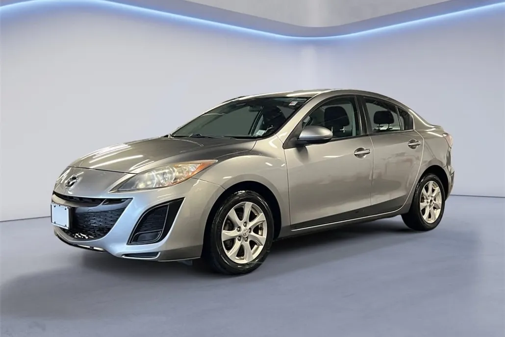 2010 Mazda Mazda3 Touring photo 1