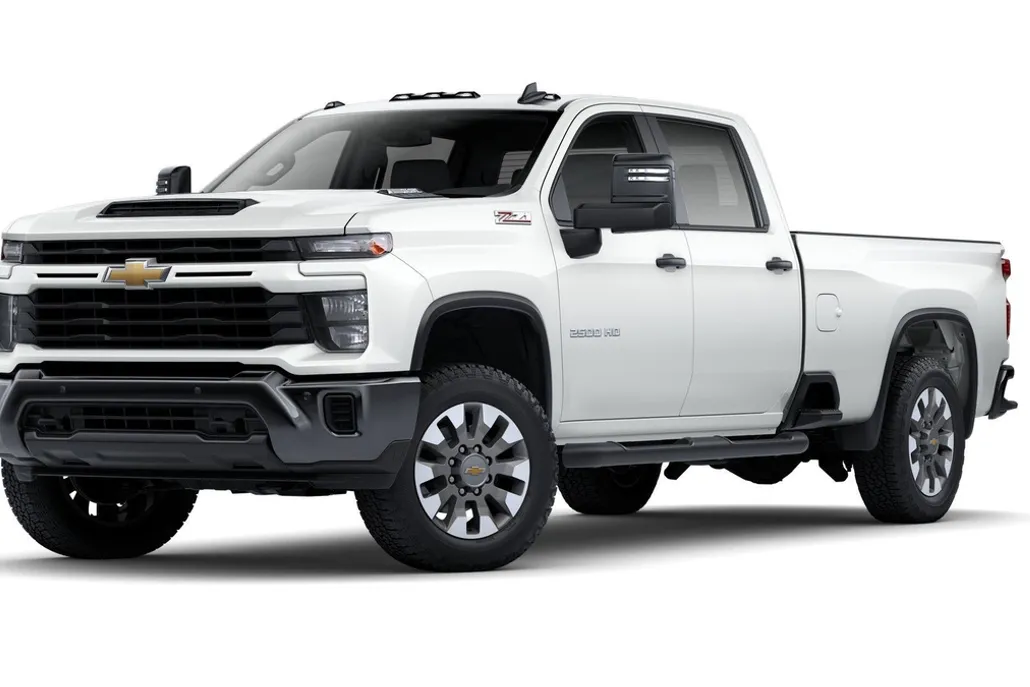 2025 Chevrolet Silverado 2500HD Custom photo 1