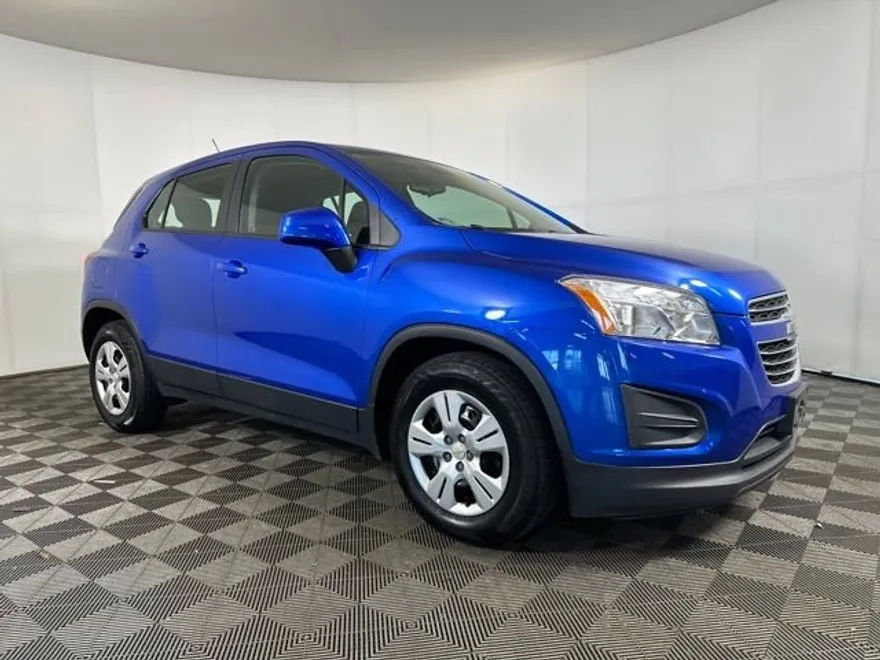 2015 Chevrolet Trax LS photo 1