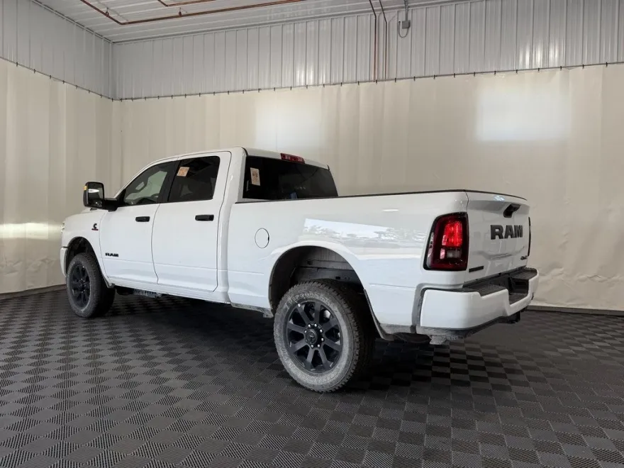 2025 Ram 2500 Big Horn photo 1