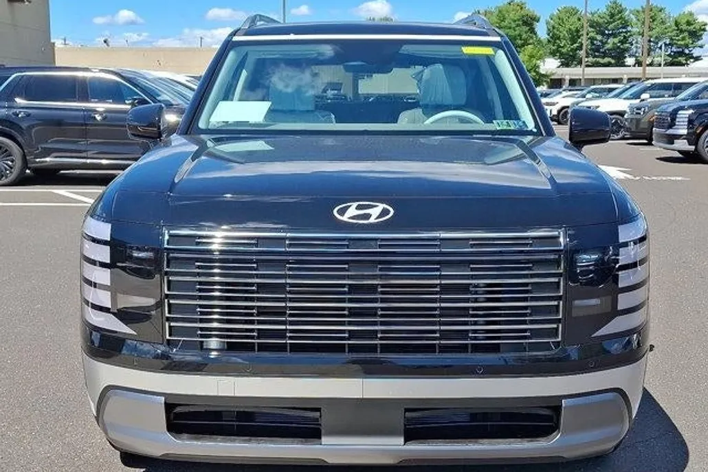 2026 Hyundai Palisade SEL photo 1