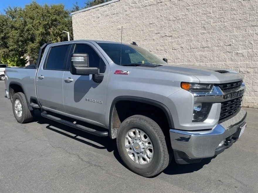2023 Chevrolet Silverado 2500HD LT photo 1