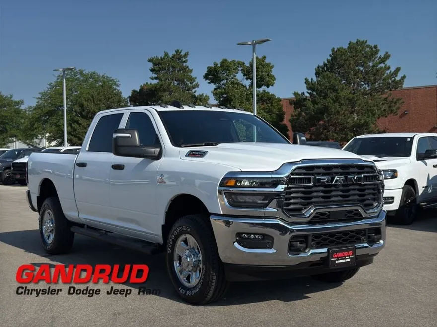 2025 Ram 2500 Tradesman photo 1