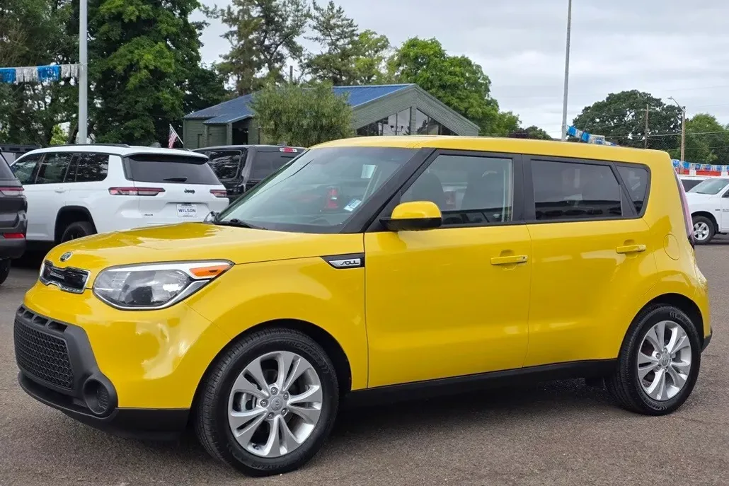 2015 Kia Soul Plus photo 1