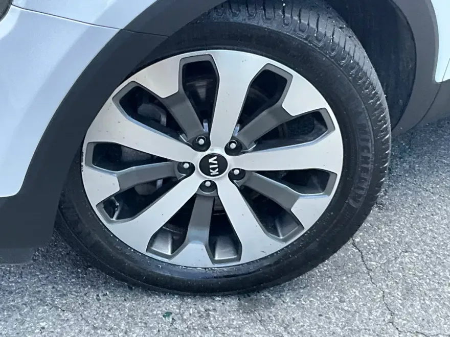 2021 Kia Telluride S photo 1