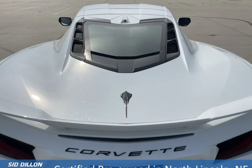 2023 Chevrolet Corvette 2LT photo 1