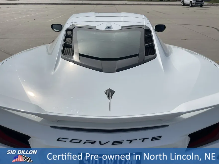 2023 Chevrolet Corvette 2LT photo 1