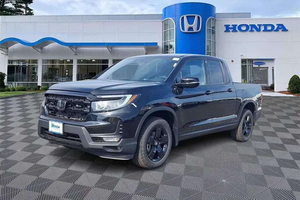 2025 Honda Ridgeline Black Edition photo 1