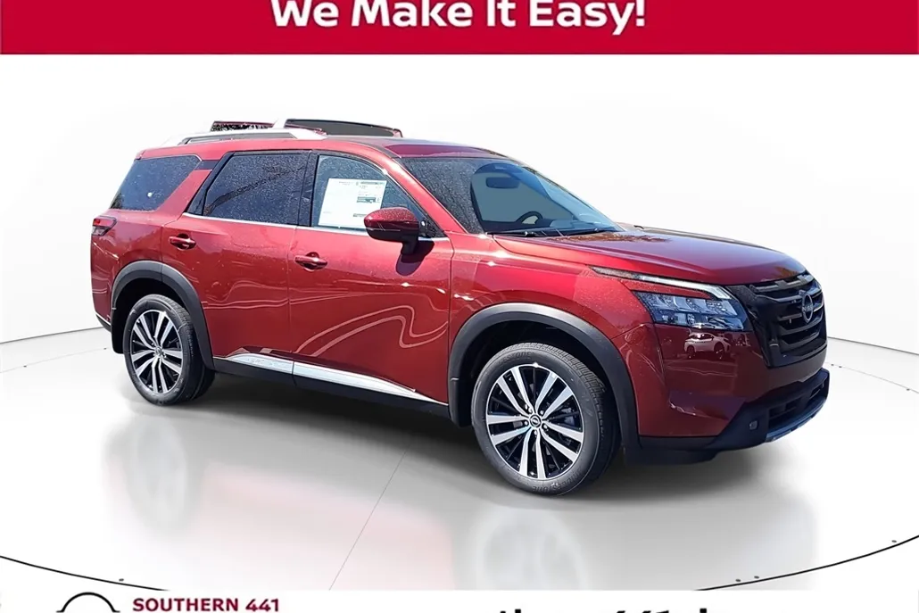 2025 Nissan Pathfinder Platinum photo 1