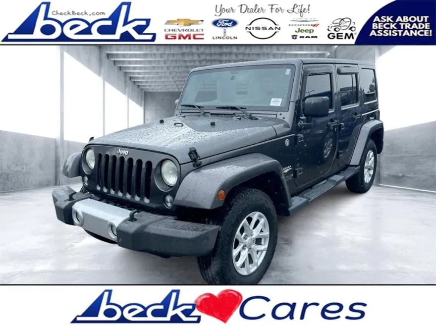 2014 Jeep Wrangler Unlimited Sahara photo 1