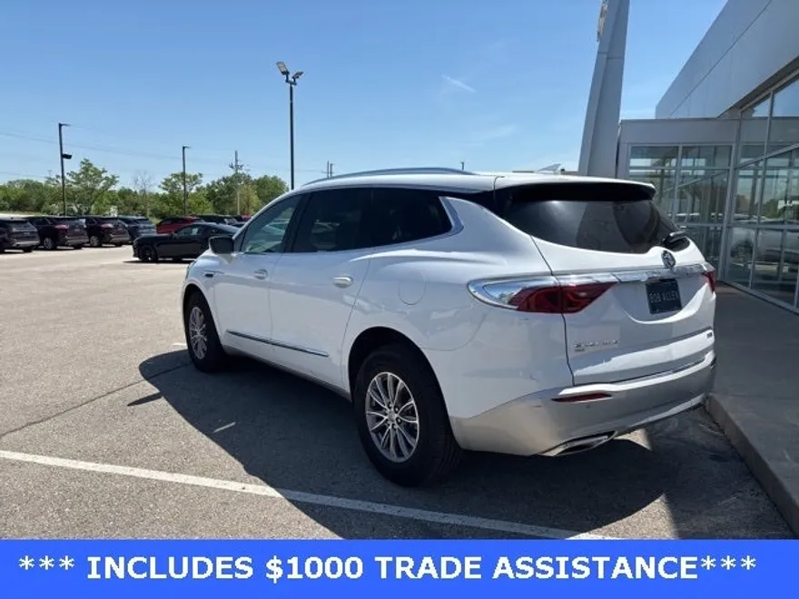 2024 Buick Enclave Premium photo 1