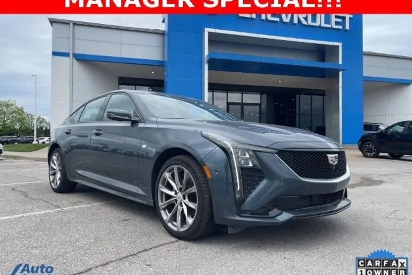 2025 Cadillac CT5 Sport photo 1