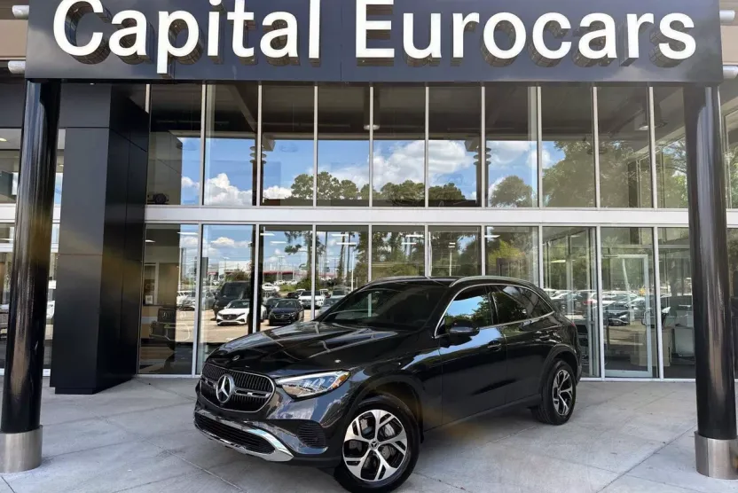 2026 Mercedes Benz GLC 350e 4MATIC photo 1