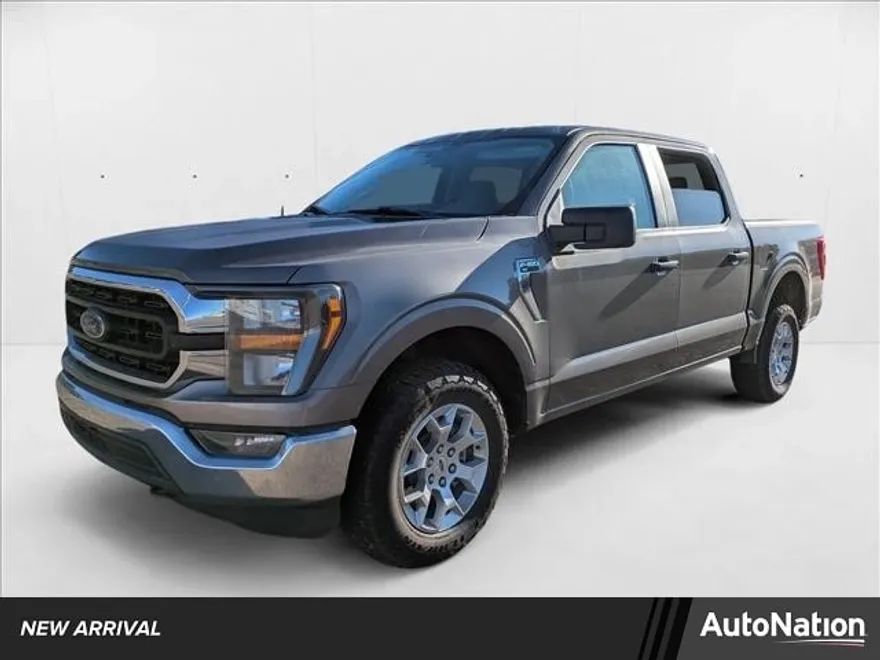 2023 Ford F-150 XLT photo 1