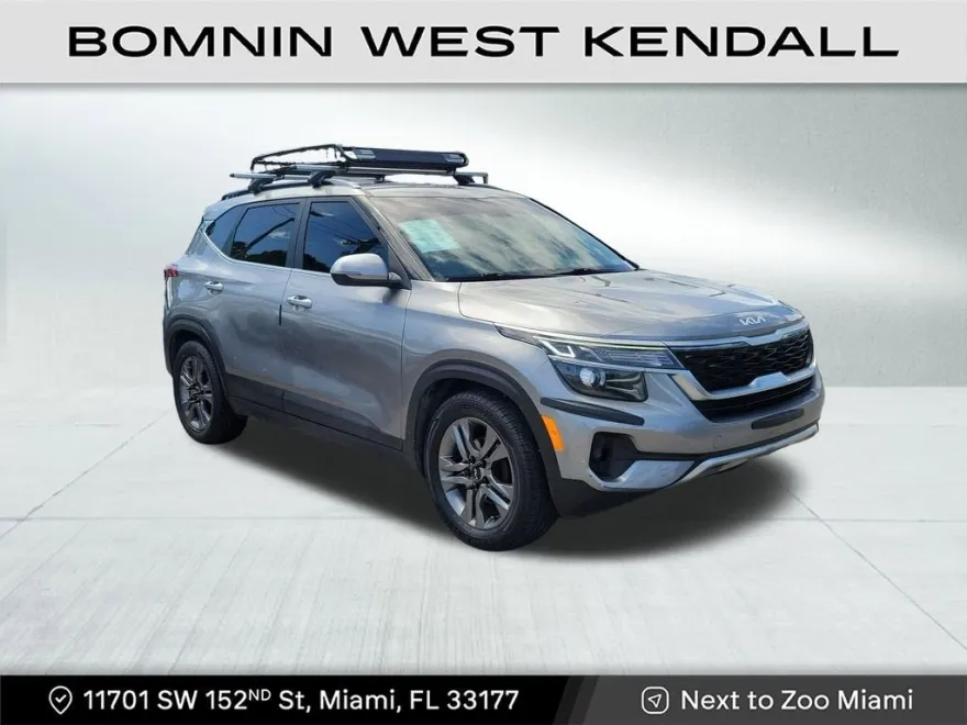 2023 Kia Seltos S photo 1