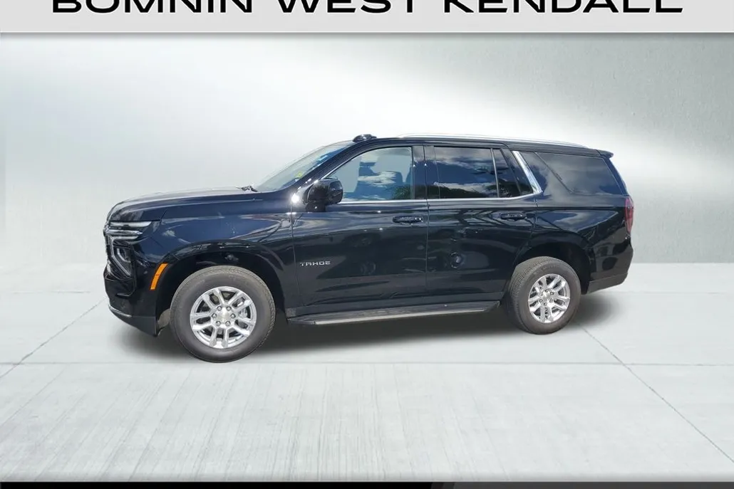 2025 Chevrolet Tahoe LS photo 1