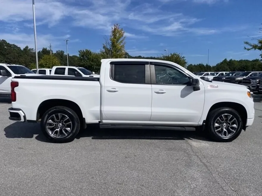 2022 Chevrolet Silverado 1500 RST photo 1
