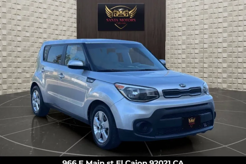 2017 Kia Soul Base photo 1