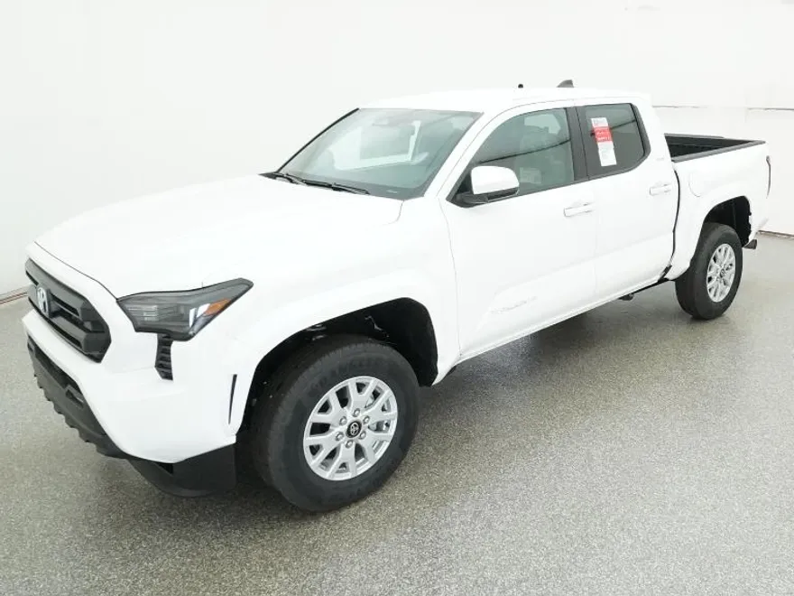 2025 Toyota Tacoma SR5 photo 1