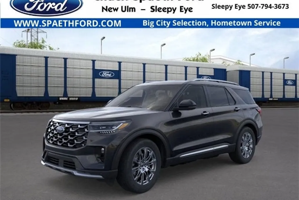 2025 Ford Explorer Platinum photo 1