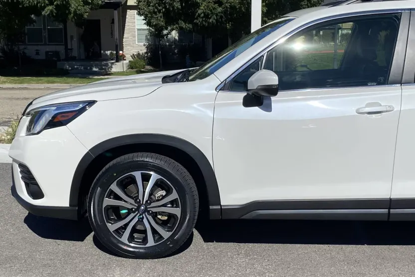 2022 Subaru Forester Limited photo 1