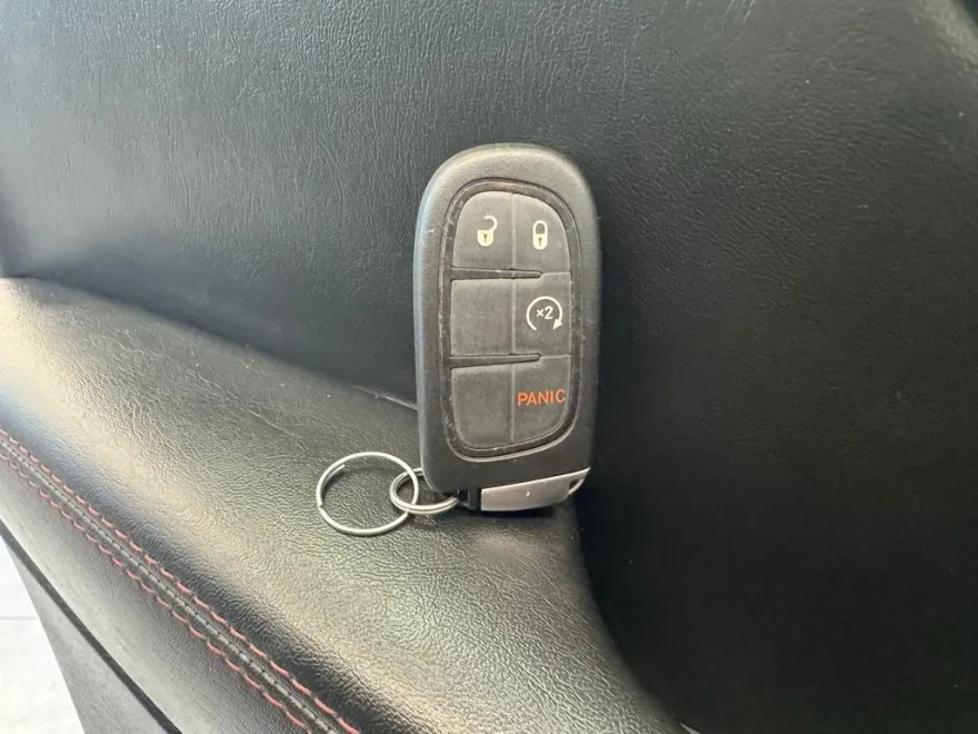 2022 Jeep Cherokee Trailhawk photo 22