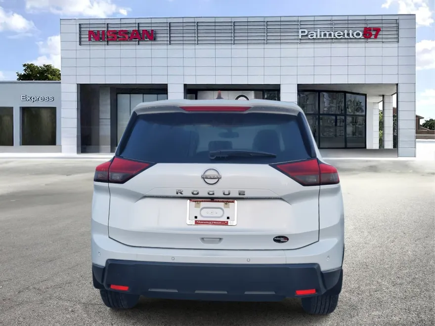 2025 Nissan Rogue S photo 1
