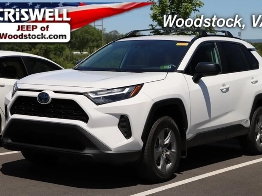 2024 Toyota RAV4 Hybrid LE photo 1