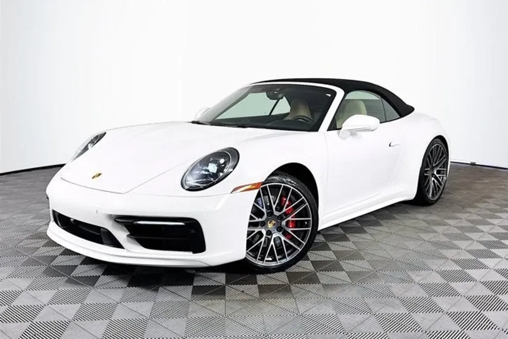 2024 Porsche 911 S photo 1