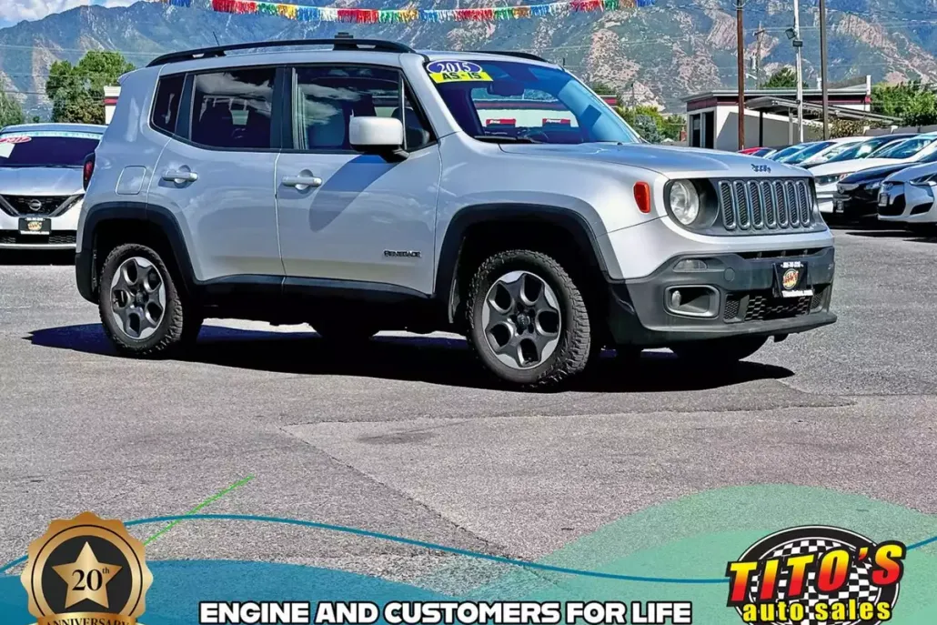 2015 Jeep Renegade Latitude Sport photo 1