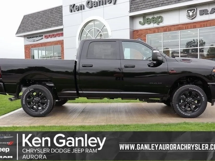 2025 Ram 2500 Big Horn photo 1