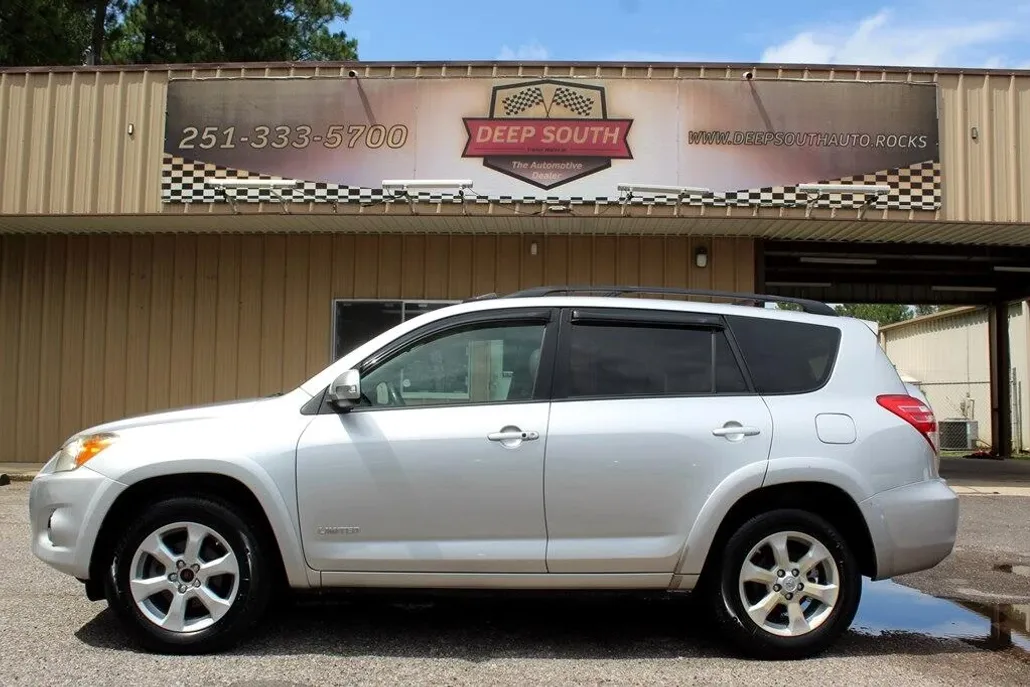 2009 Toyota RAV4 Limited photo 1