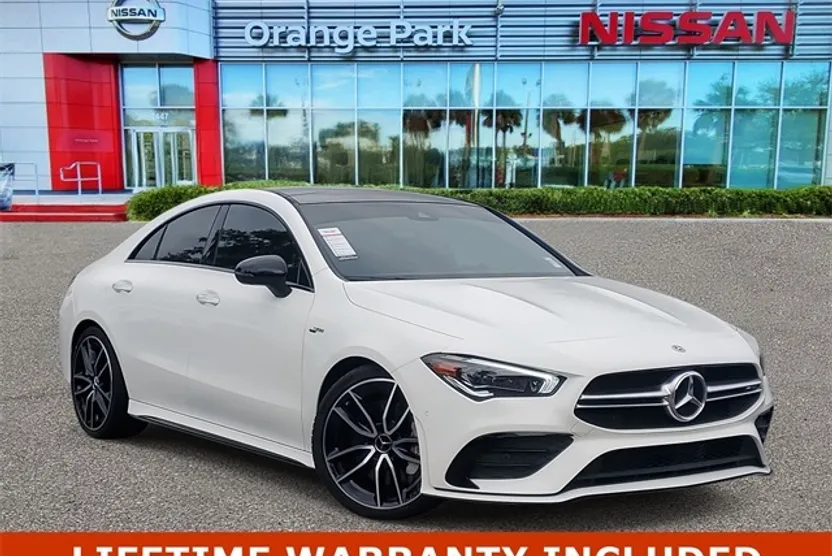2022 Mercedes Benz CLA 35 AMG 4MATIC photo 1