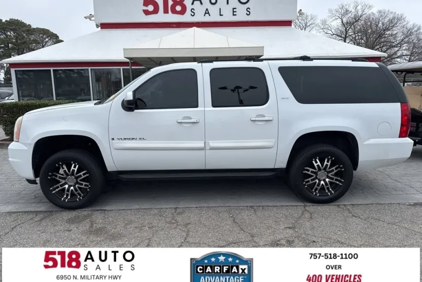 2008 Gmc Yukon XL SLT 1500 photo 1