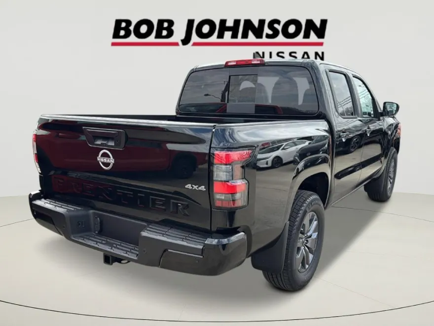2025 Nissan Frontier SV photo 1